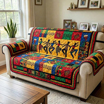 Freedom Celebration Quilted Sofa Cover GFTOQM4316