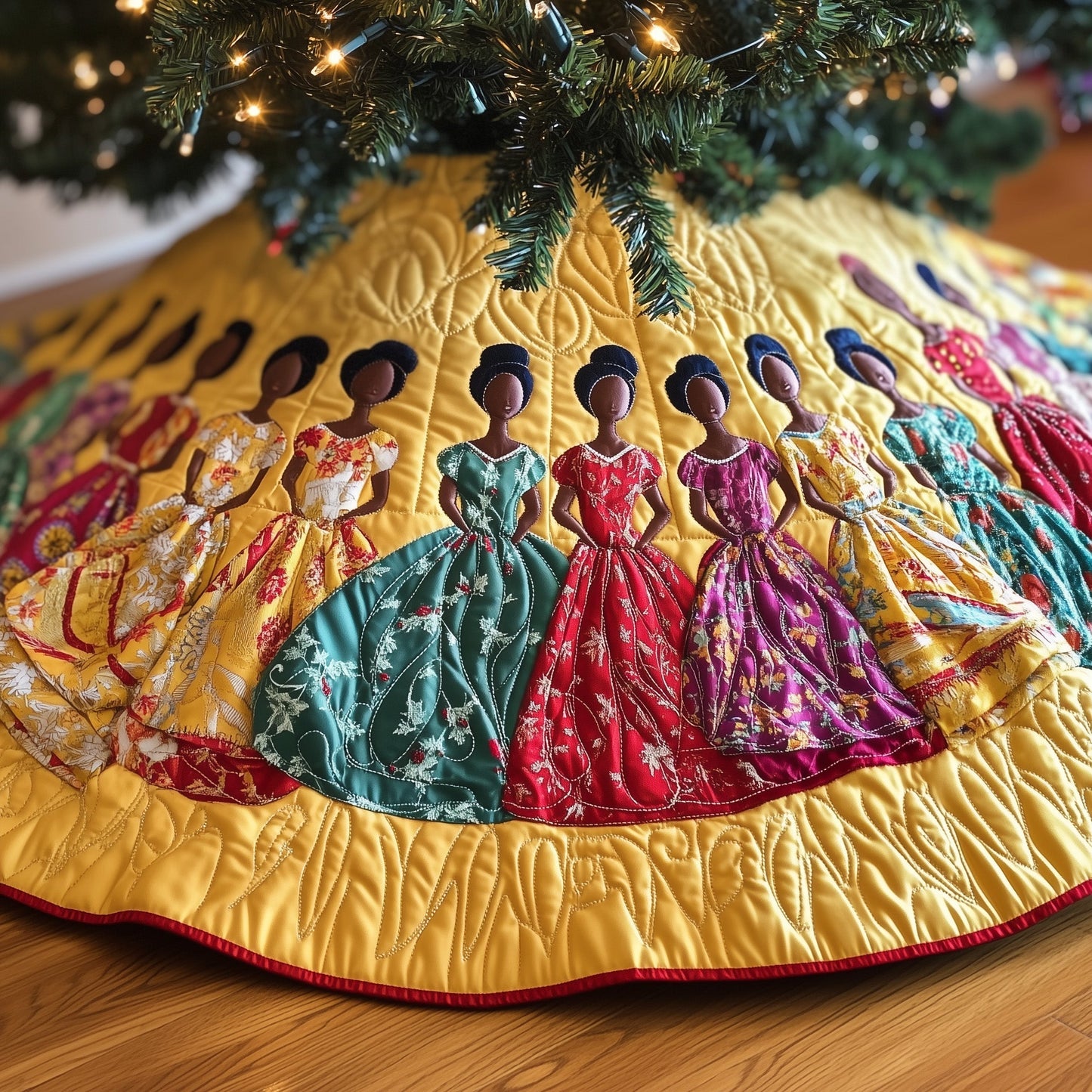 Golden Glow Quilted Tree Skirt GFTOTP13358
